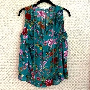 Floral Sleeveless Tie Front Blouse